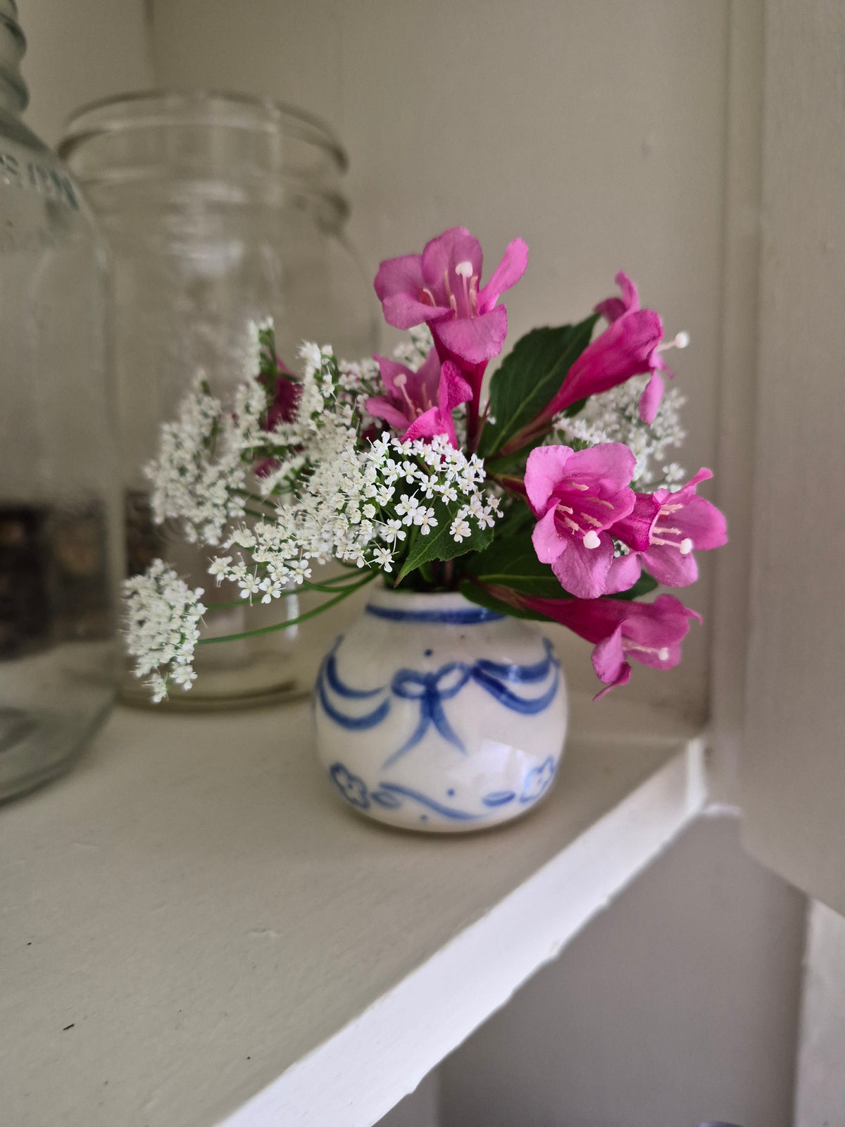 Mini Bud Vase, Rococo