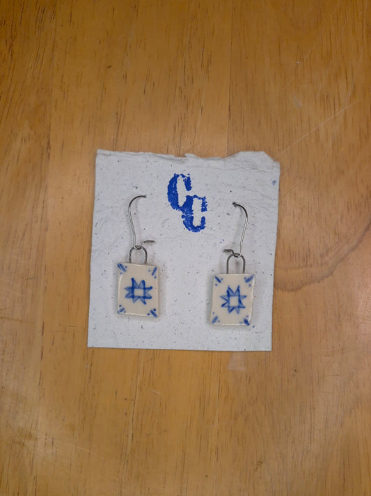 Delft Tile Earrings, Quilt Pattern