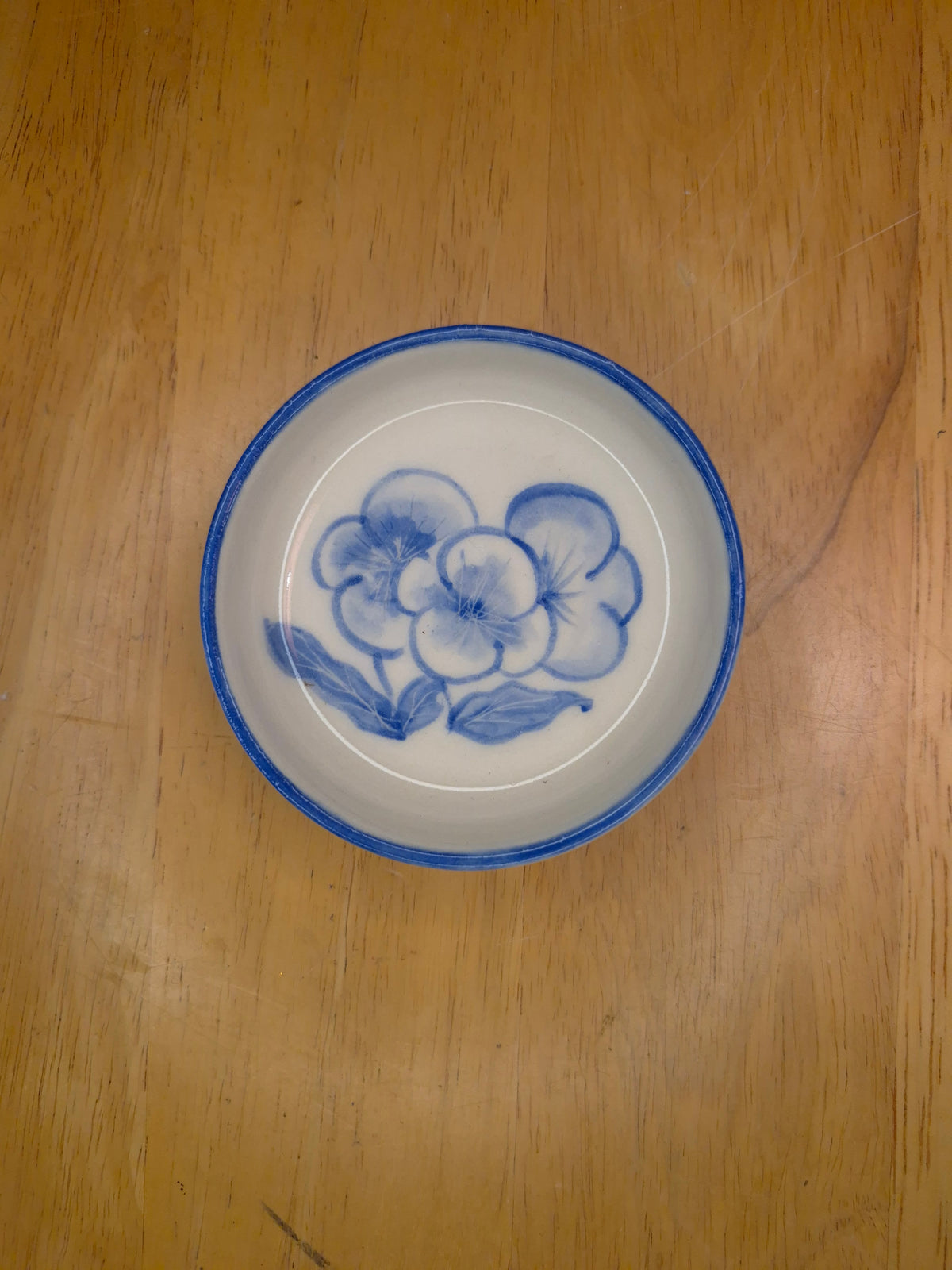 Trinket Dish, Viola