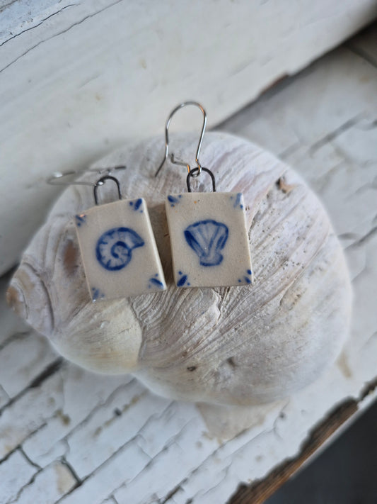 Delft Tile Earrings, Seashell